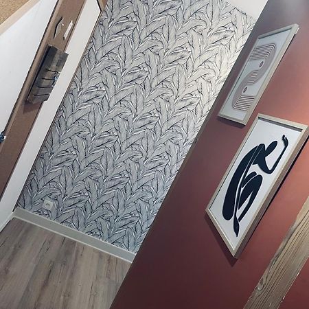 Appartement Centre De Charlieu Экстерьер фото