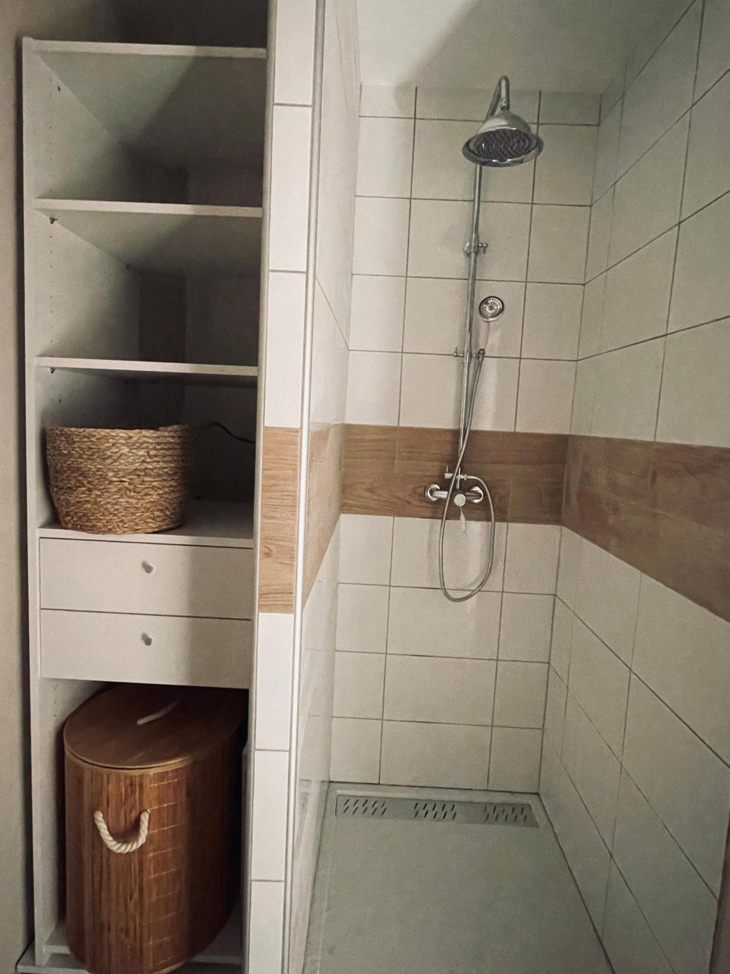 Appartement Centre De Charlieu Экстерьер фото